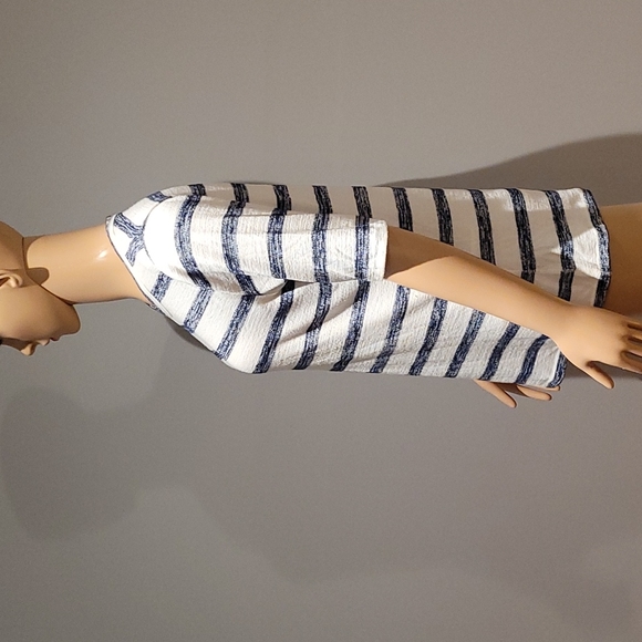 Rag and Bone short sleeve sweater size Large. - Picture 5 of 7